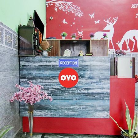 Hotel O S Palace Near Samaypur Badli Metro Station Delhi  Ngoại thất bức ảnh